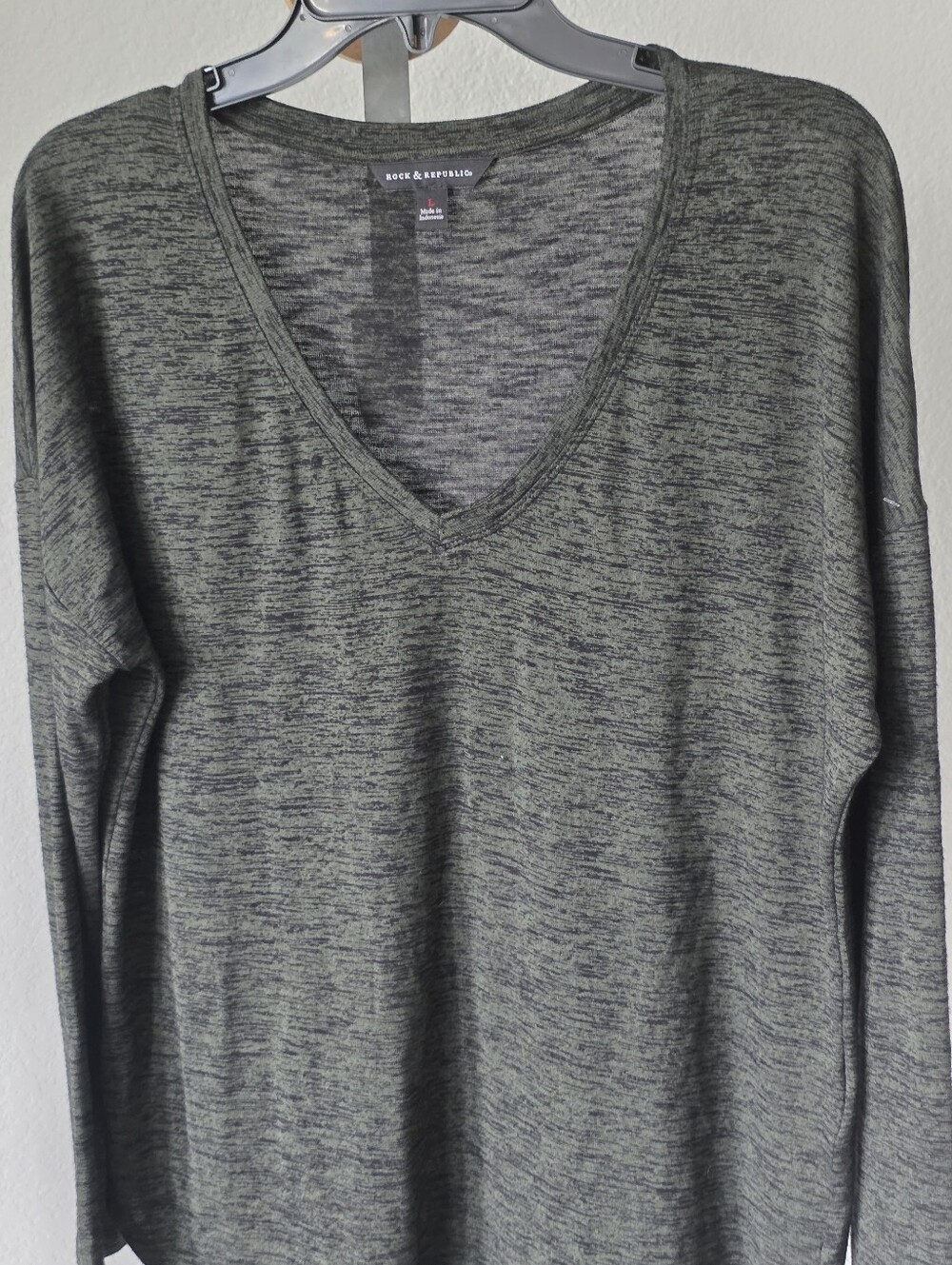 Rock & Republic Gray Marled V-Neck Long Sleeve Tunic Top Large Stretch Knit - Picture 3 of 7